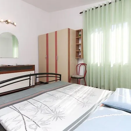 Fuer 4 Personen Ca 80 Qm In Valbandon, Istrien Istrische Riviera Apartment